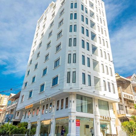 V Boutique Hotel Phnom Penh Exterior foto