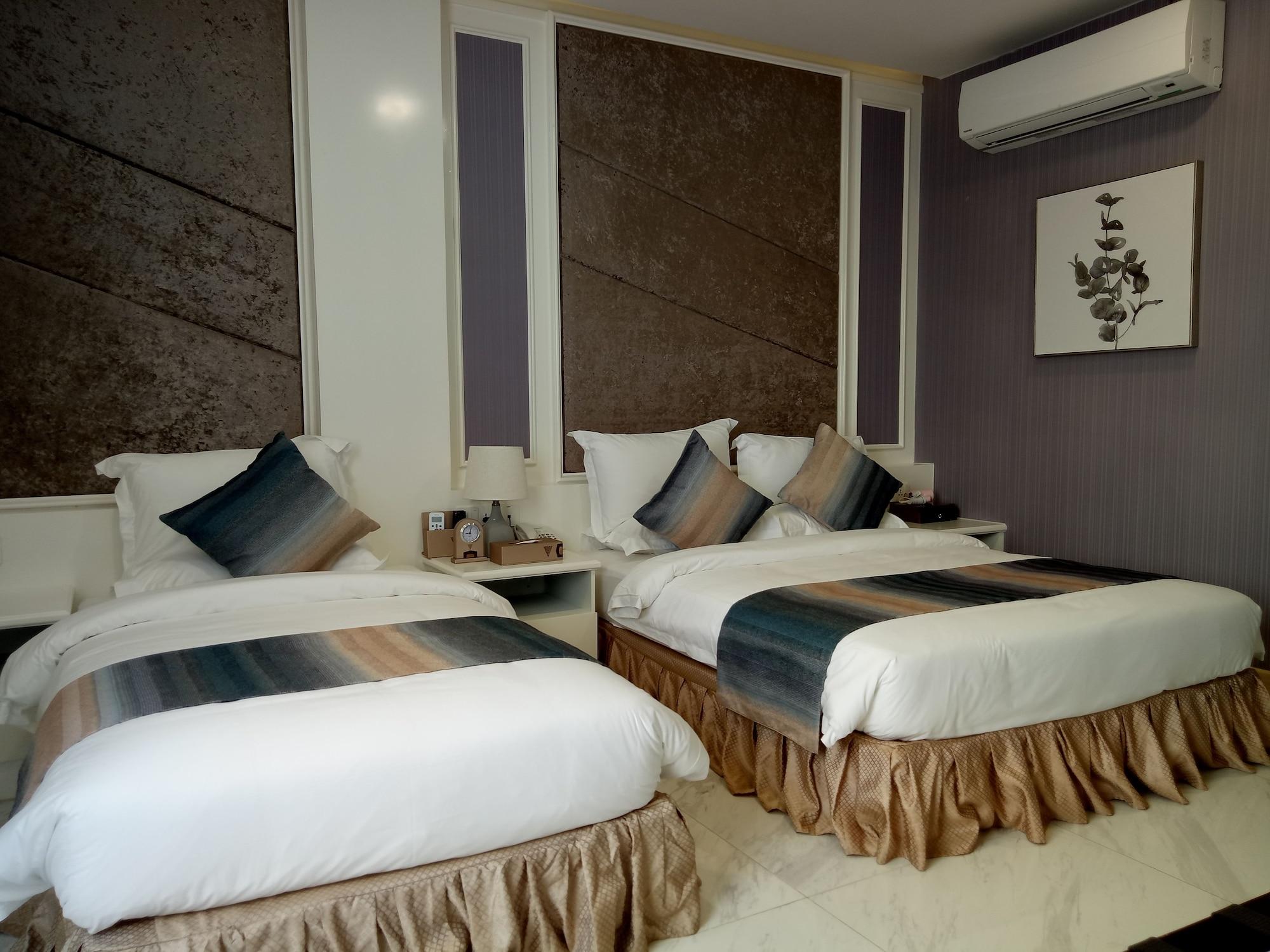 V Boutique Hotel Phnom Penh Exterior foto