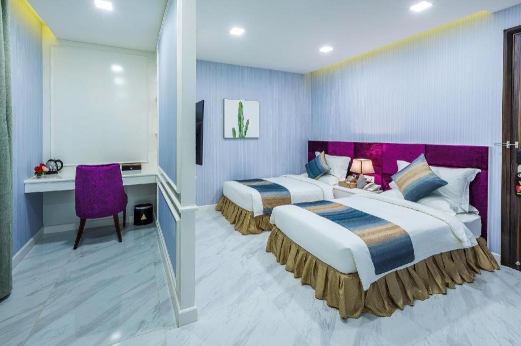 V Boutique Hotel Phnom Penh Exterior foto