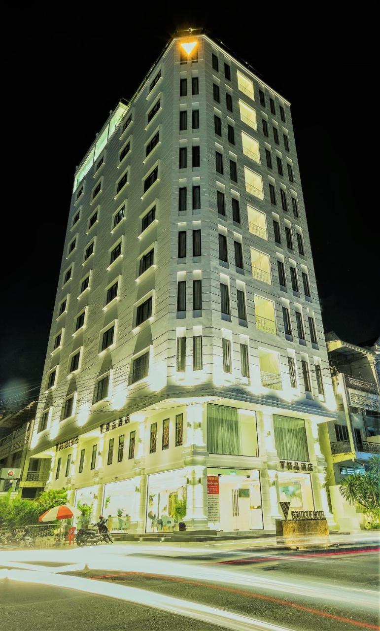 V Boutique Hotel Phnom Penh Exterior foto