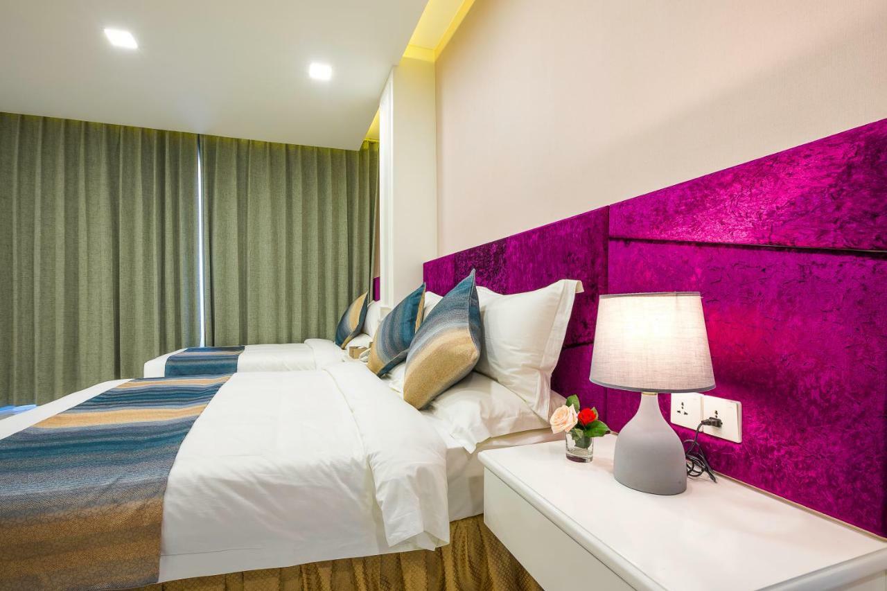 V Boutique Hotel Phnom Penh Exterior foto